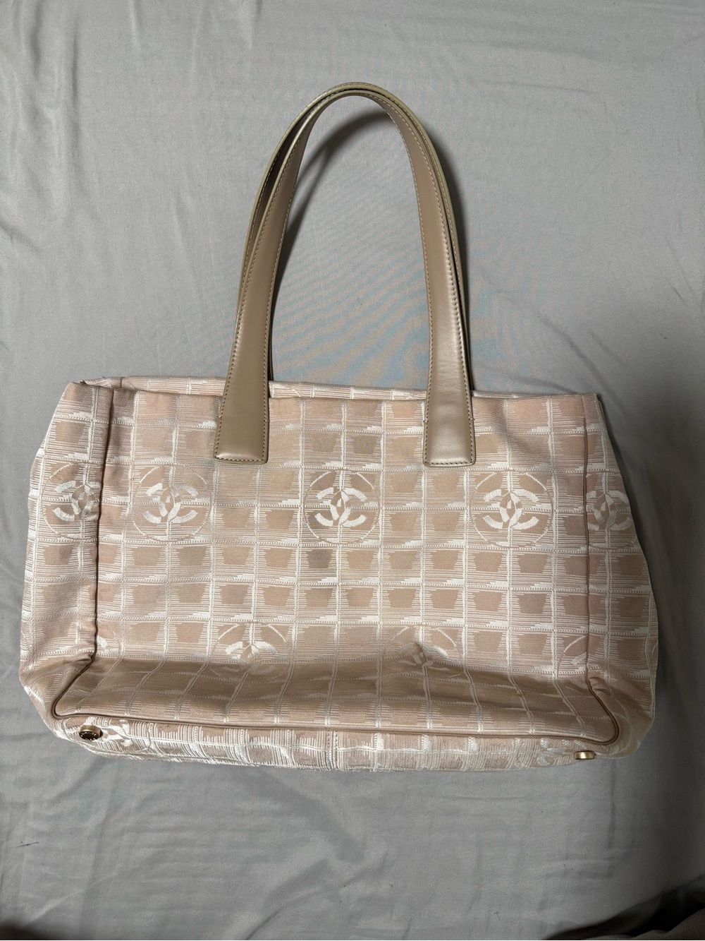 Chanel tote